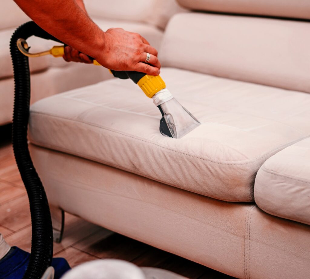 AustClean Mildura professional carpet cleaning before and after results—deep-cleaned carpet for homes and businesses in Mildura, Victoria.